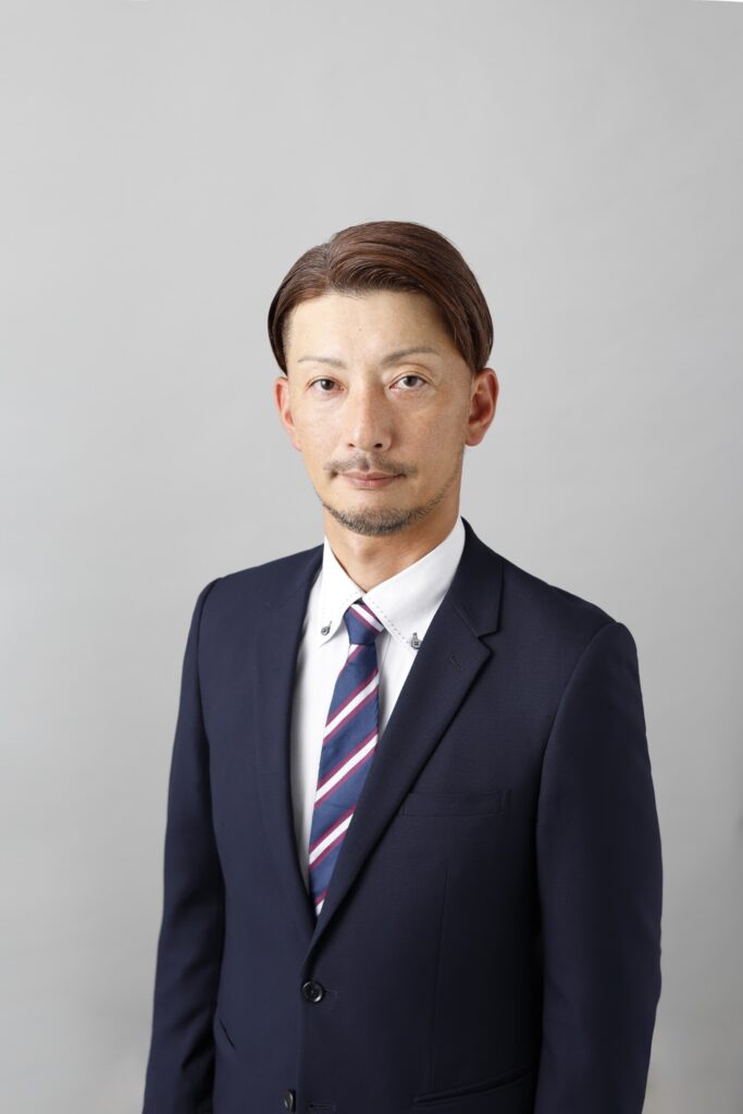 代表取締役社長
三輪 洋詞